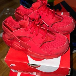 Kids huarache sneakers